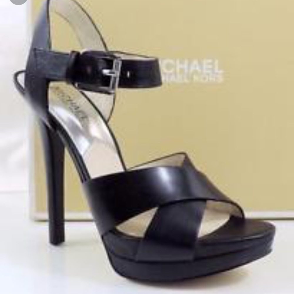 NWB Michael Kors Oksana Stiletto